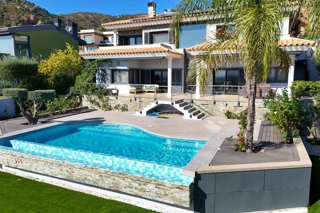 Chalet de 3 habitaciones en Palau-saverdera en venta con garaje - 1.095.000 € (Ref: 10078512)