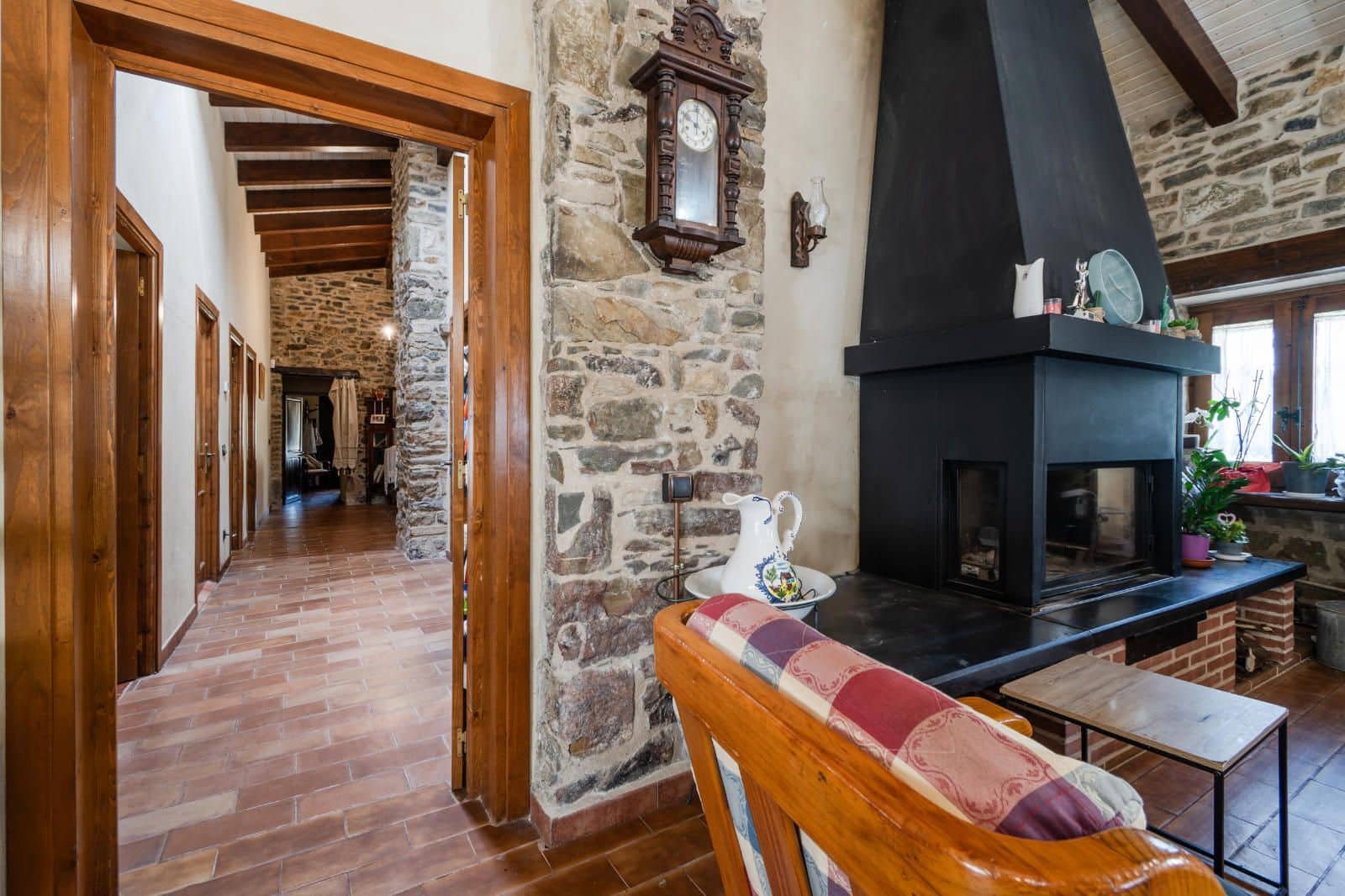 7 camera da letto Finca/Casa di Campagna in vendita in Sant Joan les Fonts con piscina - 790.000 € (Rif: 10078513)