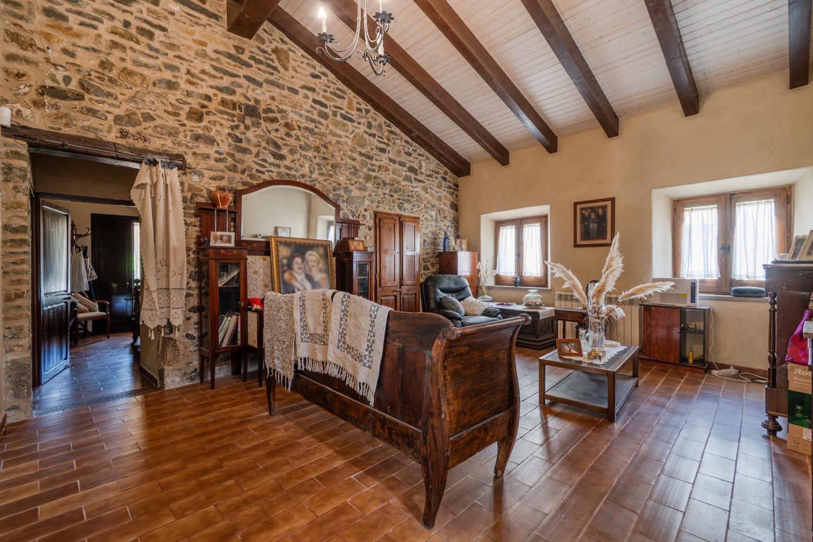 7 camera da letto Finca/Casa di Campagna in vendita in Sant Joan les Fonts con piscina - 790.000 € (Rif: 10078513)