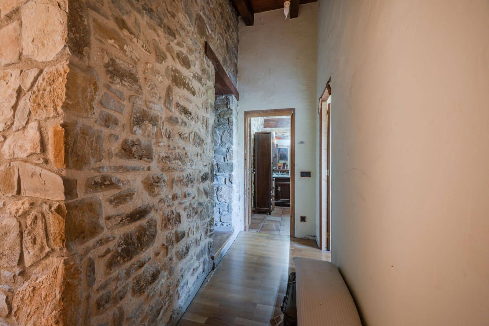 7 camera da letto Finca/Casa di Campagna in vendita in Sant Joan les Fonts con piscina - 790.000 € (Rif: 10078513)