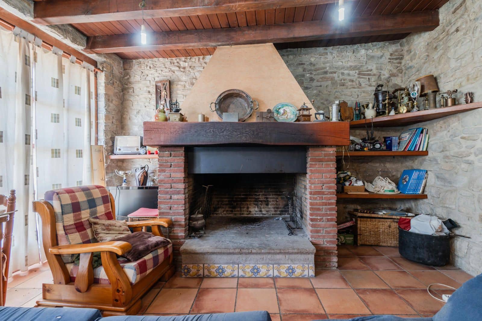 7 camera da letto Finca/Casa di Campagna in vendita in Sant Joan les Fonts con piscina - 790.000 € (Rif: 10078513)