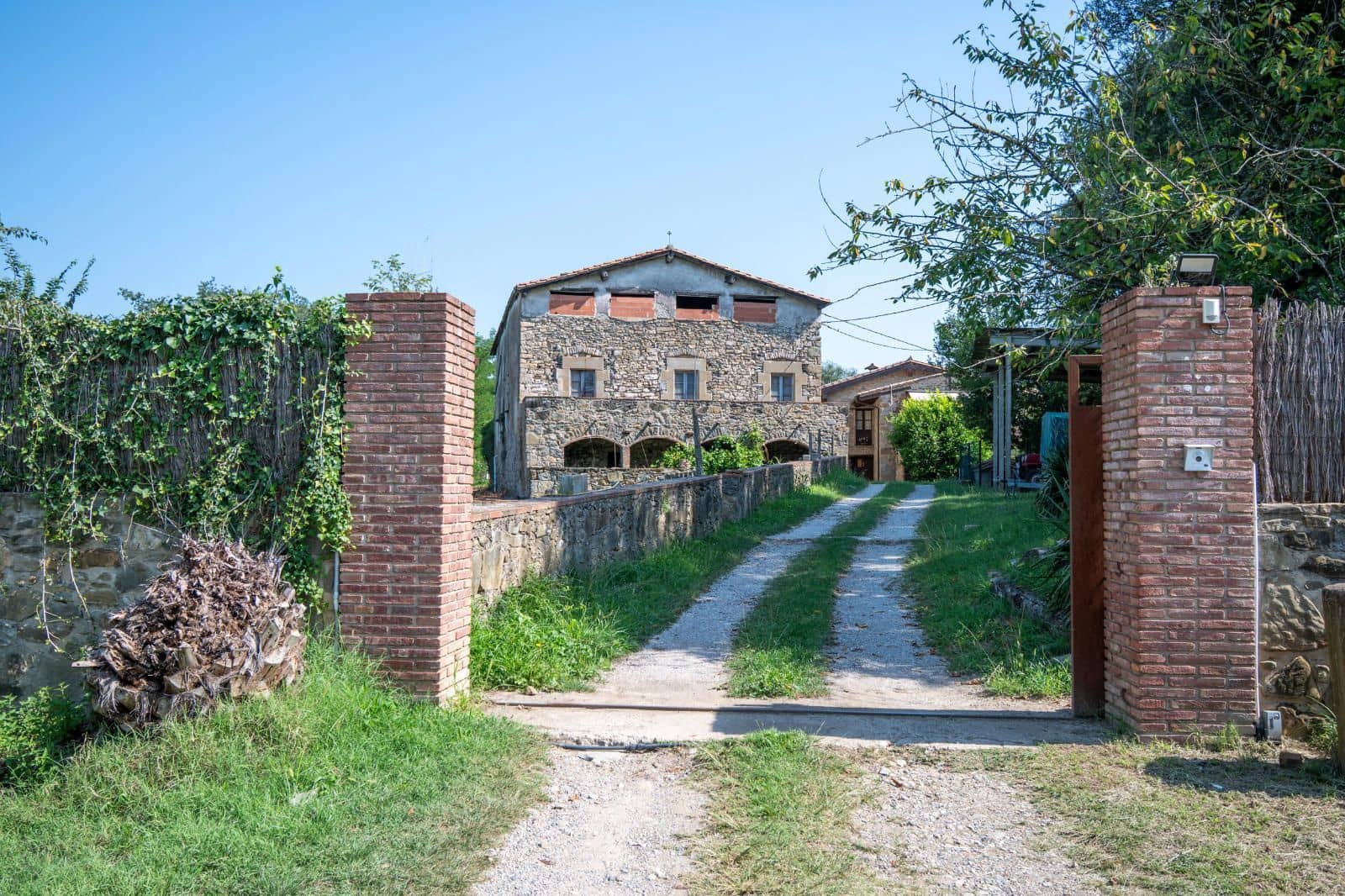 7 camera da letto Finca/Casa di Campagna in vendita in Sant Joan les Fonts con piscina - 790.000 € (Rif: 10078513)