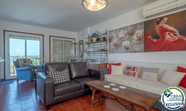 3 sypialnia Apartament na sprzedaż w Empuriabrava, Castelló d'Empúries z basenem - 199 000 € (Ref: 10081440)