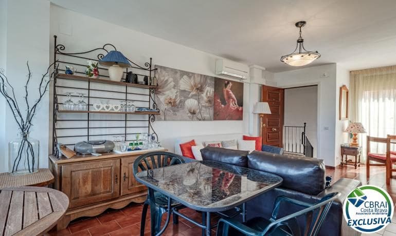 3 Zimmer Apartment zu verkaufen in Empuriabrava mit Pool - 199.000 € (Ref: 10081440)