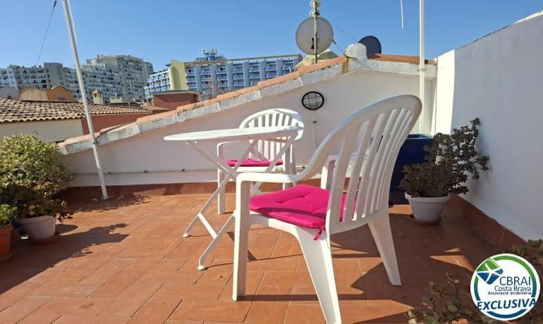 3 Zimmer Apartment zu verkaufen in Empuriabrava mit Pool - 199.000 € (Ref: 10081440)