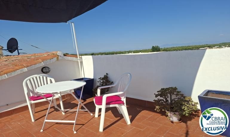 3 bedroom Apartment for sale in Empuriabrava with pool garage - € 199,000 (Ref: 10081440)