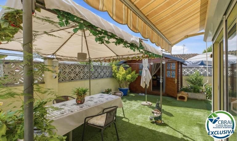 2 chambre Villa/Maison à vendre à Empuriabrava avec garage - 307 000 € (Ref: 10081442)