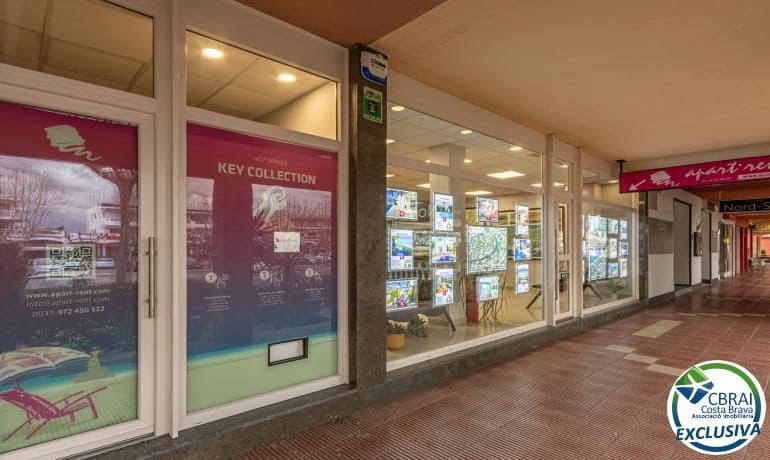 2 chambre Villa/Maison à vendre à Empuriabrava avec garage - 307 000 € (Ref: 10081442)