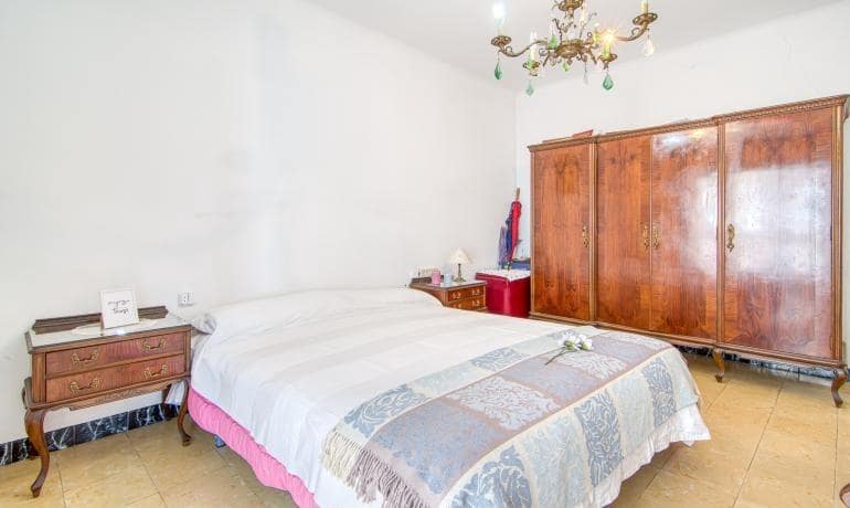 3 soveværelse Lejlighed til salg i Roses - € 235.000 (Ref: 10086347)