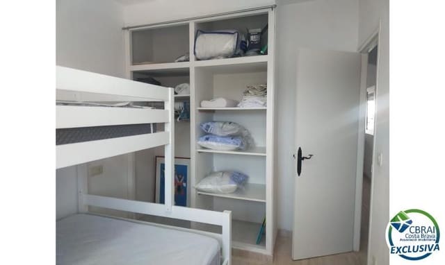 1 makuuhuone Huoneisto myytävänä paikassa Empuriabrava, Castelló d'Empúries mukana uima-altaan - 135 000 € (Ref: 10094868)