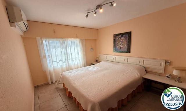 2 chambre Appartement à vendre à Santa Margarida, Roses avec piscine - 220 000 € (Ref: 10094869)