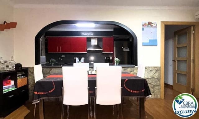 3 camera da letto Appartamento in vendita in Llançà - 199.800 € (Rif: 10100342)