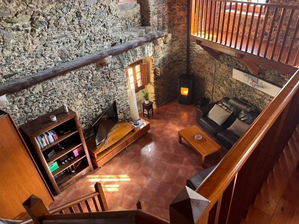 3 bedroom Townhouse for sale in Rabos - € 550,000 (Ref: 10102782)