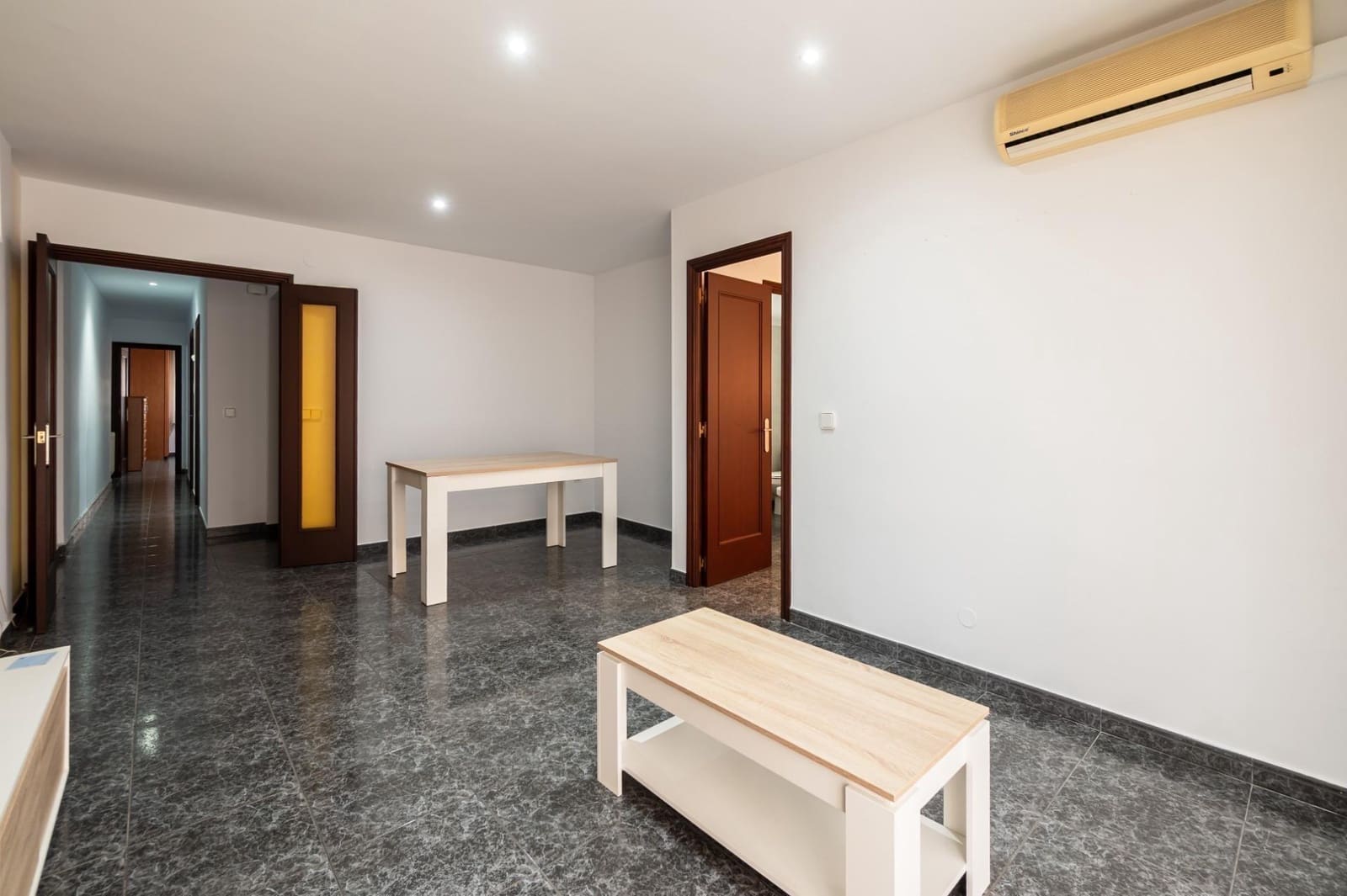 3 sovrum Lägenhet till salu i Figueres - 225 000 € (Ref: 10102783)