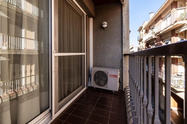 3 sovrum Lägenhet till salu i Figueres - 225 000 € (Ref: 10102783)