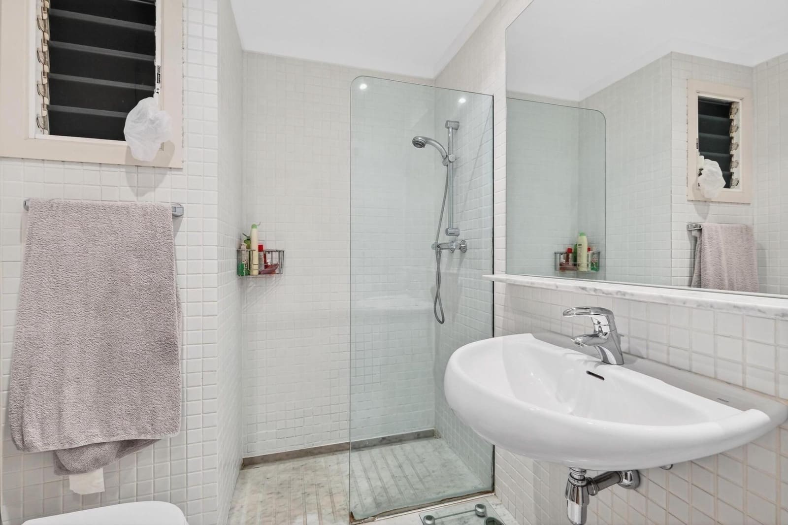 4 slaapkamer Flat te koop in Figueres met garage - € 275.000 (Ref: 10102784)