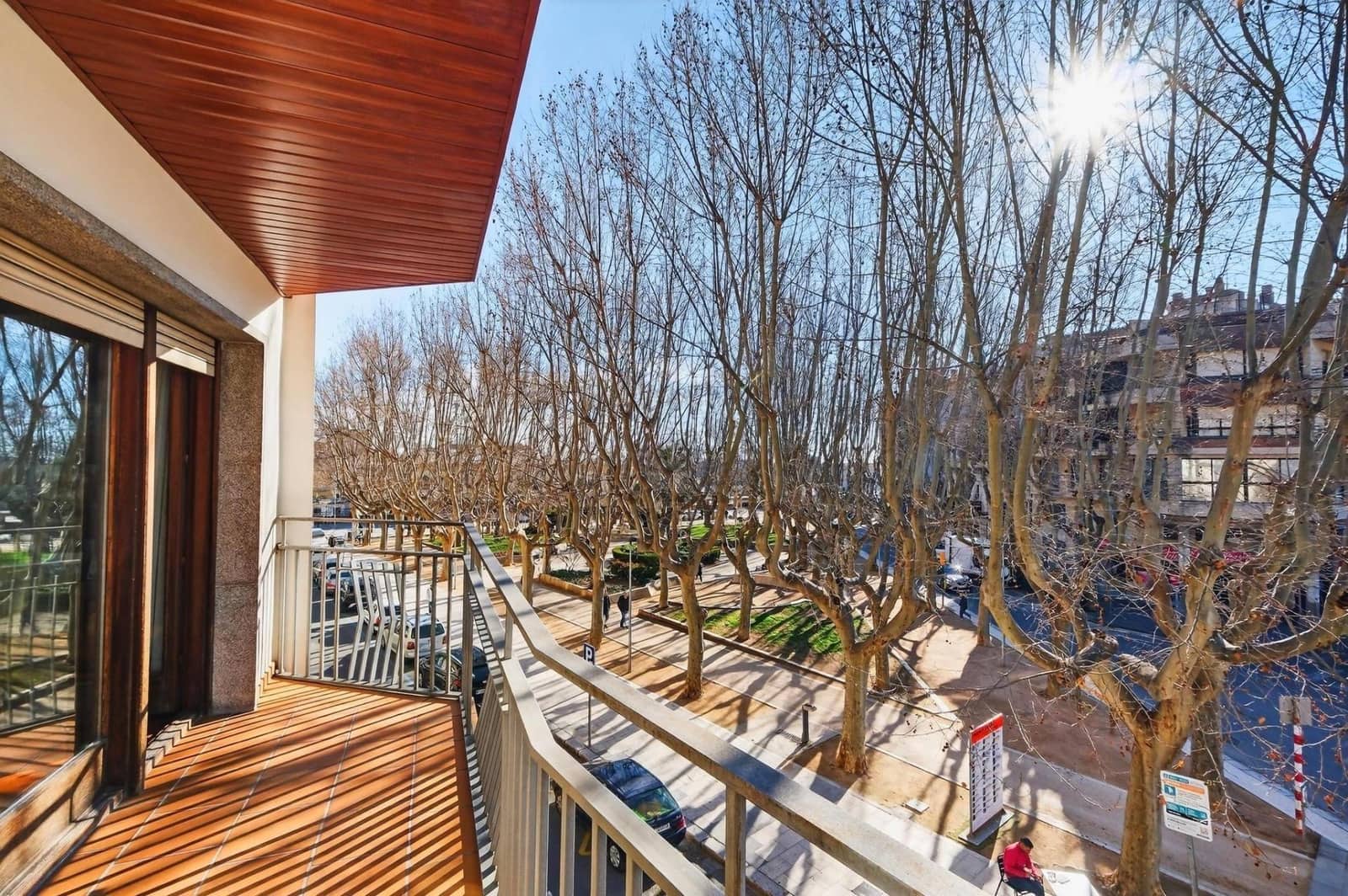 4 slaapkamer Flat te koop in Figueres met garage - € 275.000 (Ref: 10102784)