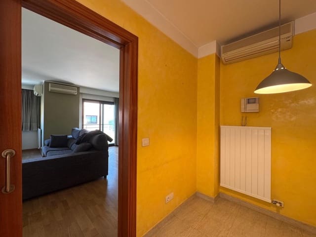 Apartamento de 4 habitaciones en Figueres en venta con garaje - 295.000 € (Ref: 10102785)