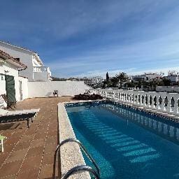 3 soveværelse Villa til salg i Empuriabrava med swimmingpool - € 1.200.000 (Ref: 10102786)
