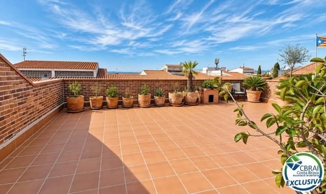 3 camera da letto Appartamento in vendita in Roses con piscina garage - 340.000 € (Rif: 10115789)