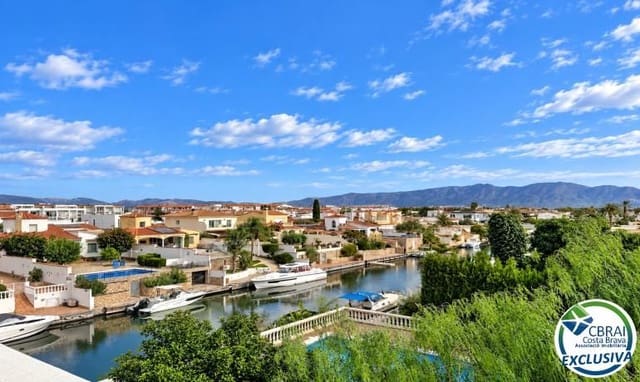 1 camera da letto Appartamento in vendita in Empuriabrava, Castelló d'Empúries con piscina garage - 190.000 € (Rif: 10115792)
