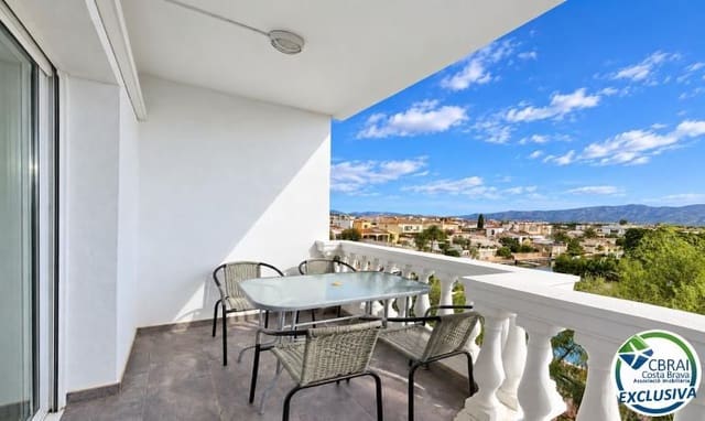1 camera da letto Appartamento in vendita in Empuriabrava, Castelló d'Empúries con piscina garage - 190.000 € (Rif: 10115792)