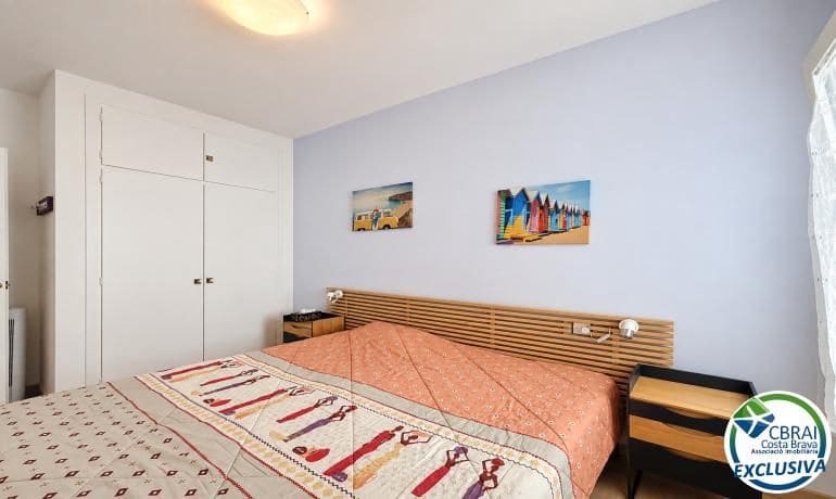 1 bedroom Apartment for sale in Empuriabrava with pool garage - € 190,000 (Ref: 10115792)