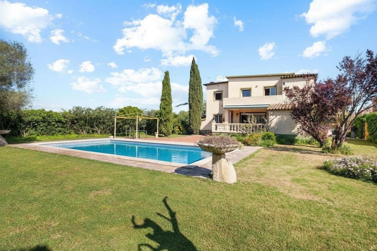 5 soveværelse Villa til salg i Sant Pere Pescador med swimmingpool garage - € 549.000 (Ref: 10136222)