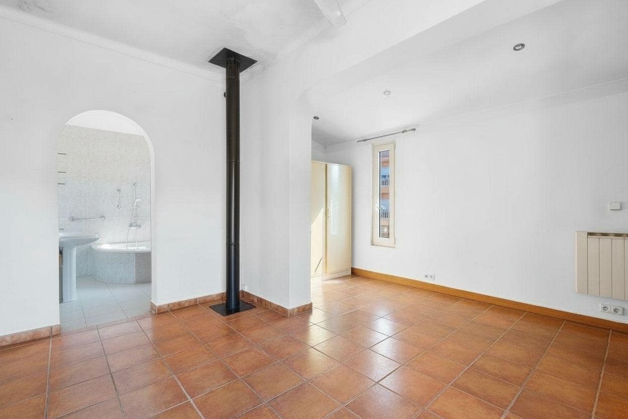 5 soveværelse Villa til salg i Sant Pere Pescador med swimmingpool garage - € 549.000 (Ref: 10136222)