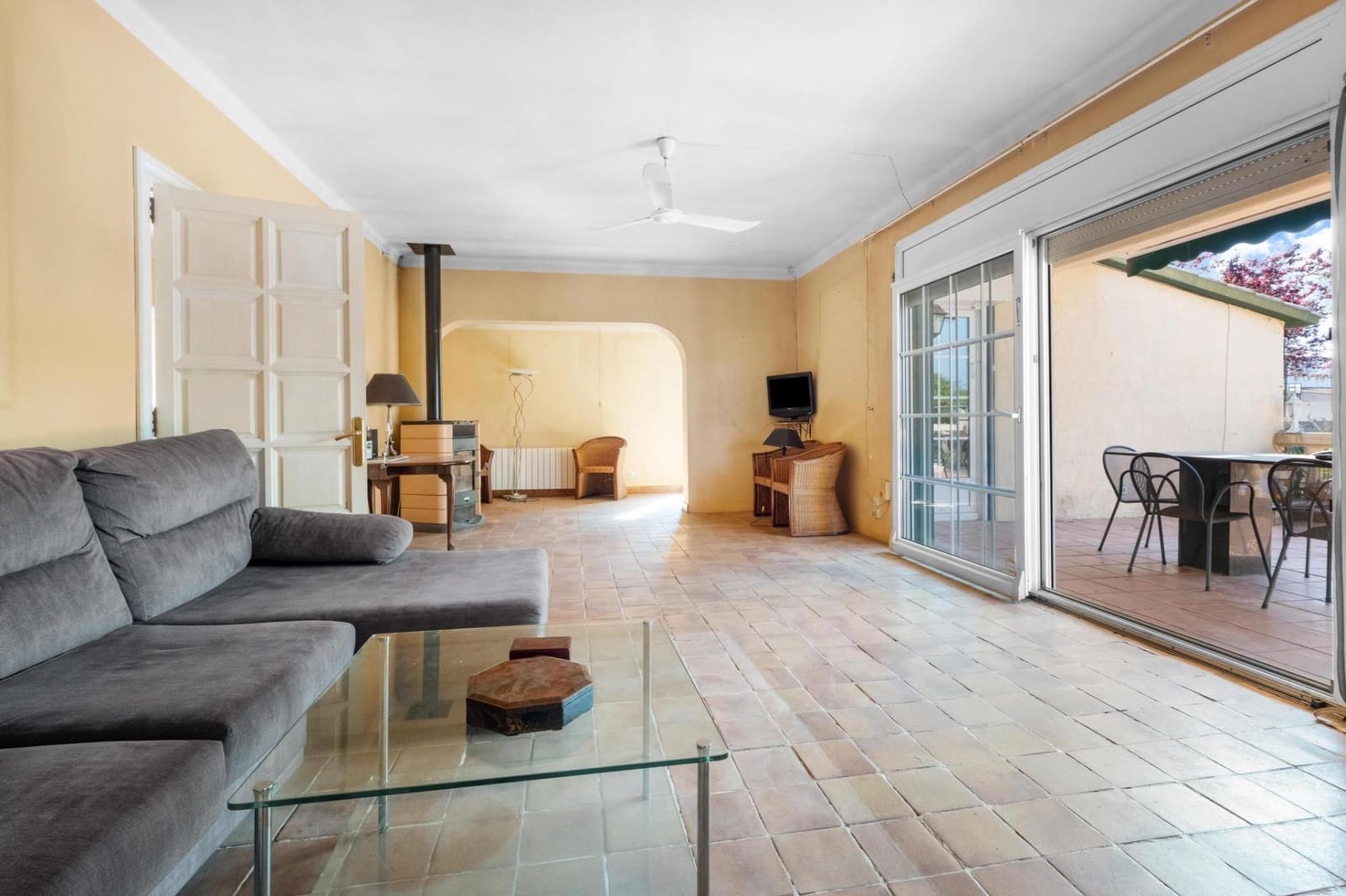 5 soveværelse Villa til salg i Sant Pere Pescador med swimmingpool garage - € 549.000 (Ref: 10136222)