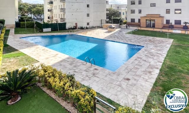 2 slaapkamer Appartement te koop in Roses met zwembad garage - € 365.000 (Ref: 10136226)