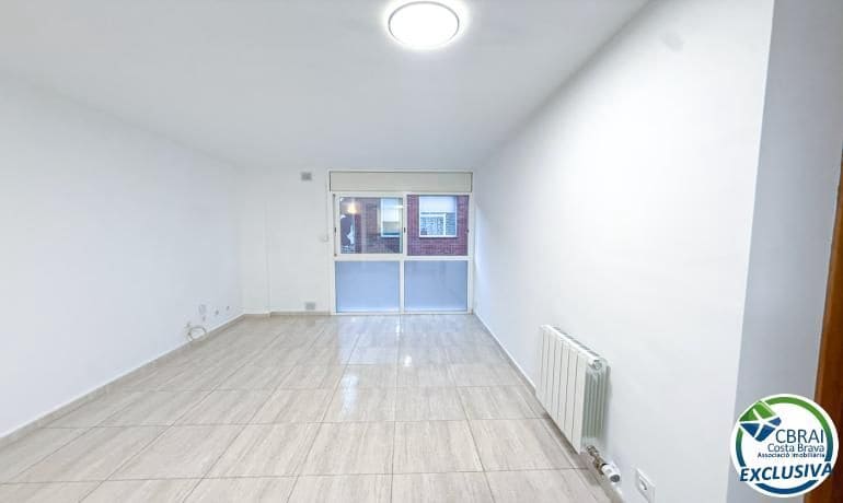 2 soveværelse Lejlighed til salg i Figueres - € 135.000 (Ref: 10139859)