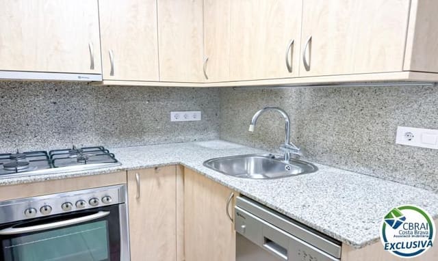 2 soveværelse Lejlighed til salg i Figueres - € 135.000 (Ref: 10139859)