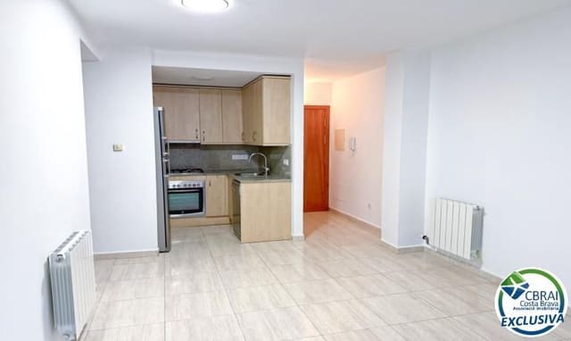 2 soveværelse Lejlighed til salg i Figueres - € 135.000 (Ref: 10139859)