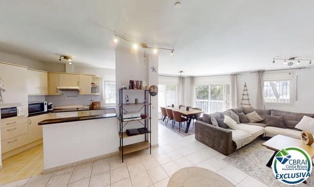 3 slaapkamer Appartement te koop in Santa Margarida, Roses - € 279.000 (Ref: 10142513)