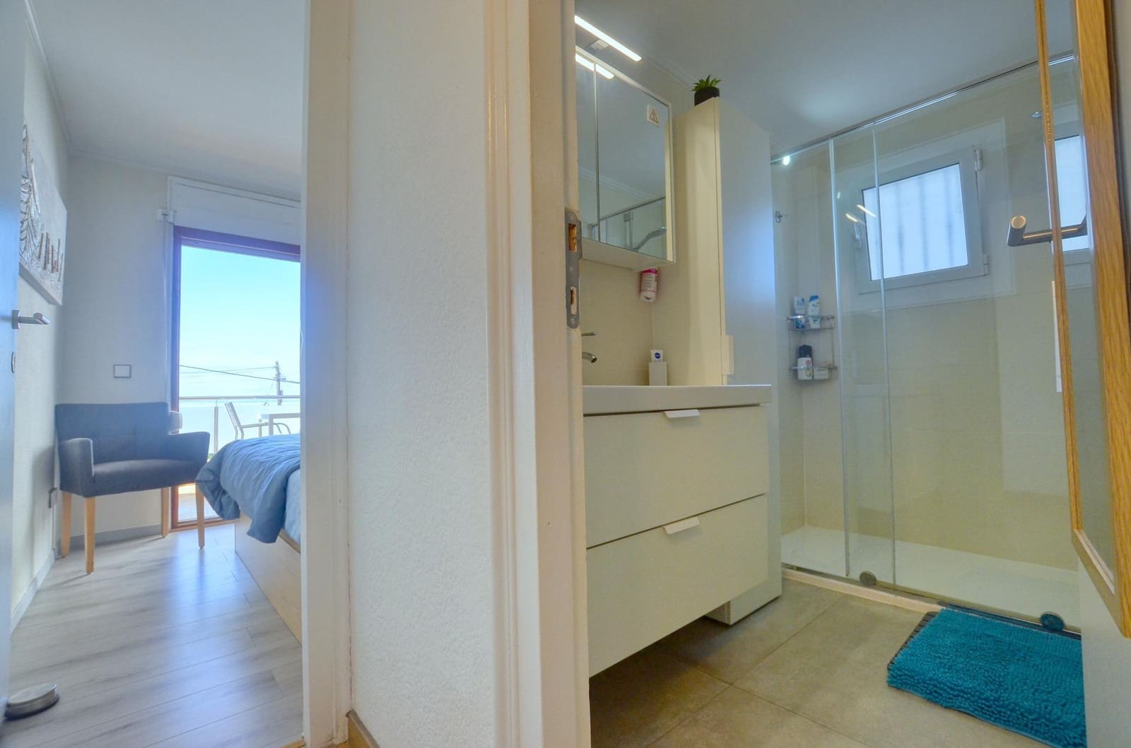 3 bedroom Apartment for sale in Roses with pool garage - € 335,000 (Ref: 10171878)