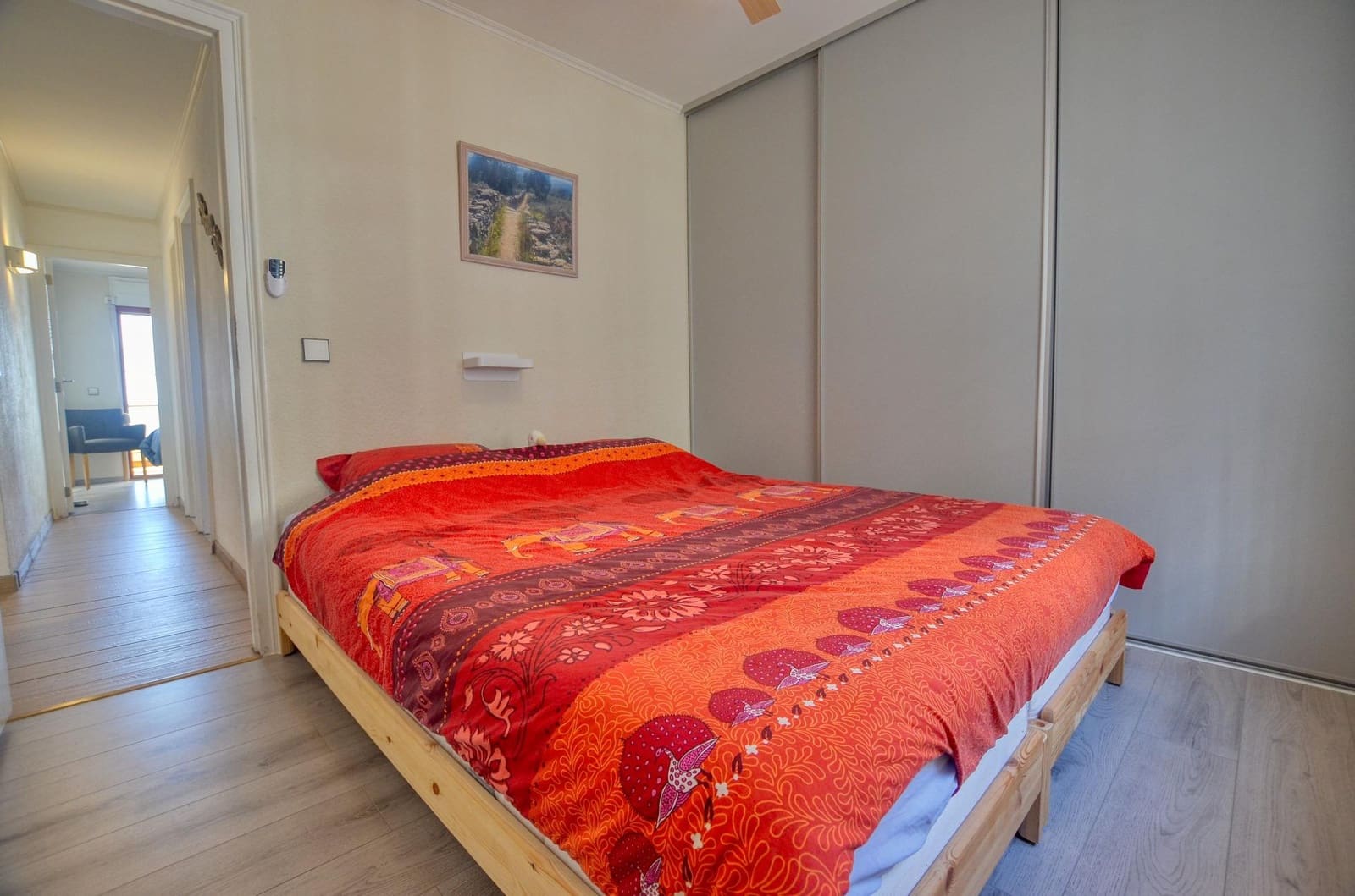 3 bedroom Apartment for sale in Roses with pool garage - € 335,000 (Ref: 10171878)