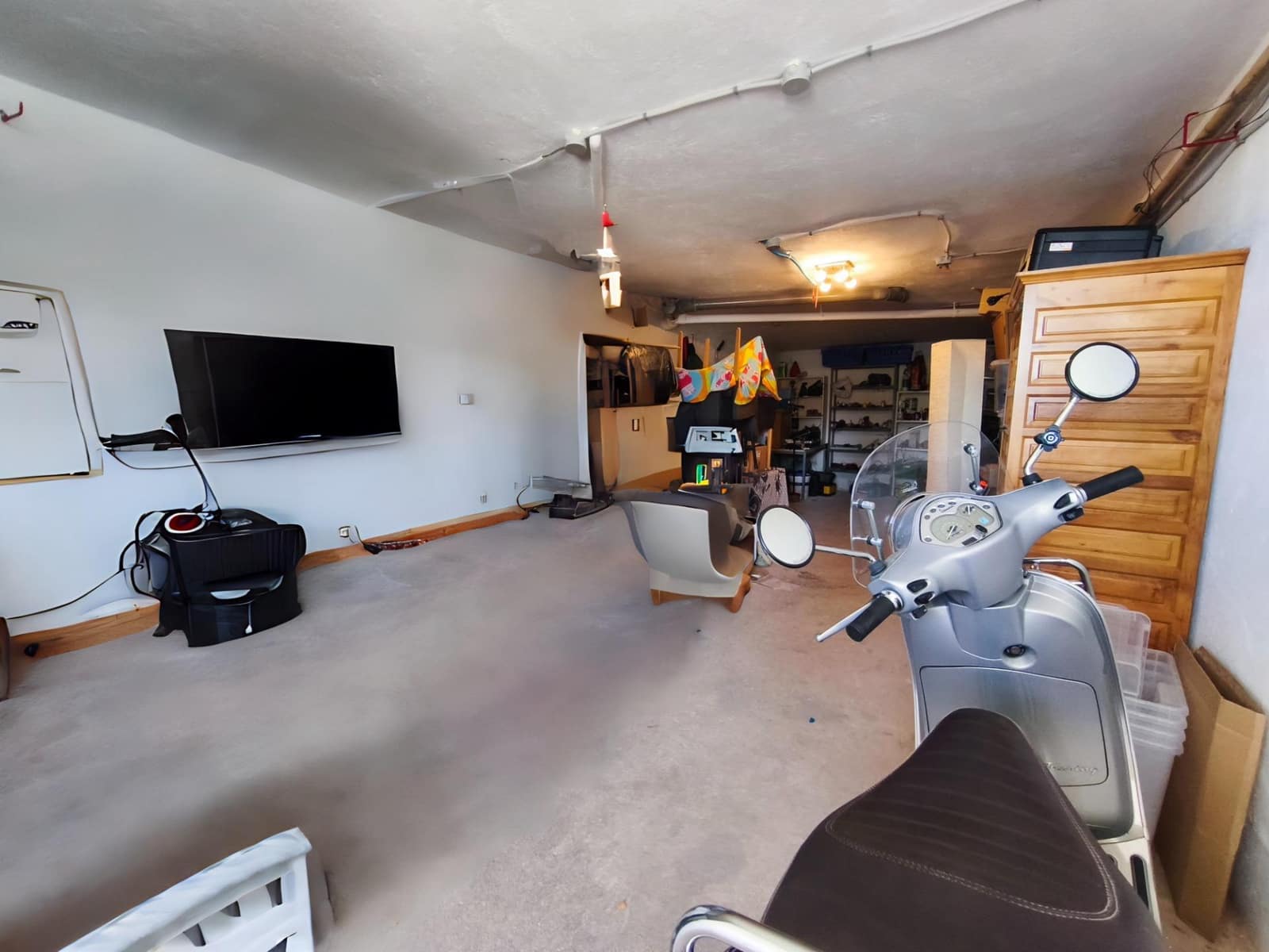 3 bedroom Apartment for sale in Roses with pool garage - € 335,000 (Ref: 10171878)
