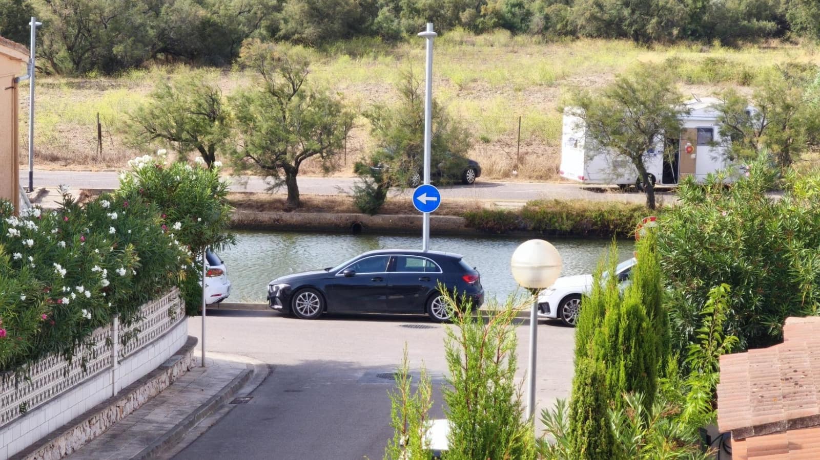 2 bedroom Apartment for sale in Roses with garage - € 185,000 (Ref: 10171879)