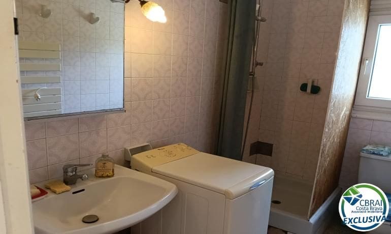 1 soverom Leilighet til salgs i Roses med svømmebasseng - € 139 000 (Ref: 10174123)