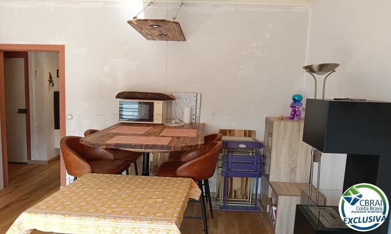 1 soverom Leilighet til salgs i Roses med svømmebasseng - € 139 000 (Ref: 10174123)