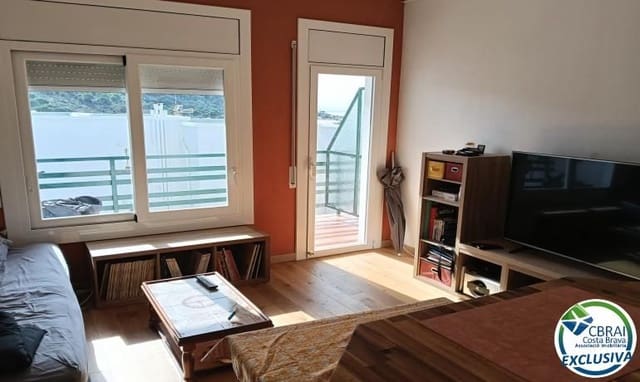 1 soverom Leilighet til salgs i Roses med svømmebasseng - € 139 000 (Ref: 10174123)