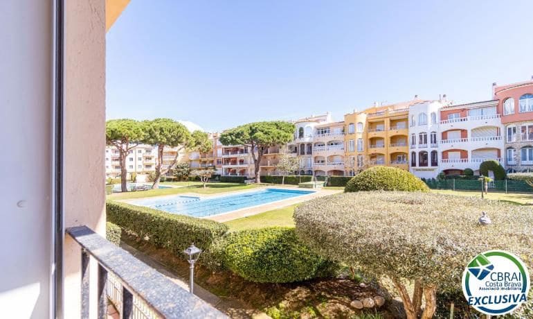 2 slaapkamer Appartement te koop in Empuriabrava met zwembad - € 185.000 (Ref: 10180771)