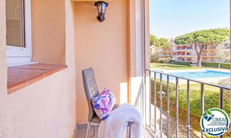 2 slaapkamer Appartement te koop in Empuriabrava met zwembad - € 185.000 (Ref: 10180771)