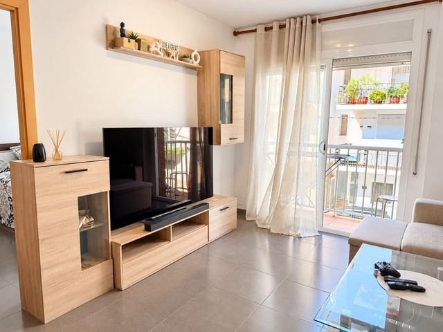1 soveværelse Lejlighed til salg i Roses med garage - € 190.000 (Ref: 10183061)