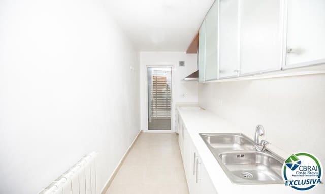 3 makuuhuone Huoneisto myytävänä paikassa Figueres - 175 000 € (Ref: 10187259)