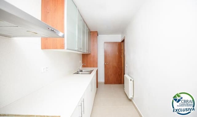 3 makuuhuone Huoneisto myytävänä paikassa Figueres - 175 000 € (Ref: 10187259)