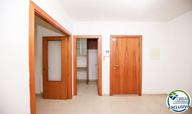 3 makuuhuone Huoneisto myytävänä paikassa Figueres - 175 000 € (Ref: 10187259)