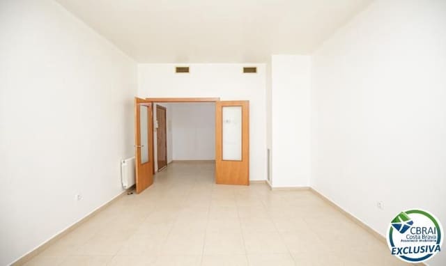 3 makuuhuone Huoneisto myytävänä paikassa Figueres - 175 000 € (Ref: 10187259)