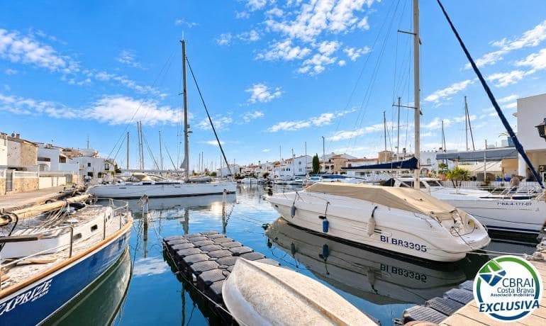 2 camera da letto Casa in vendita in Empuriabrava con garage - 490.000 € (Rif: 10187262)